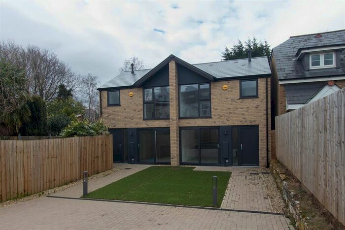 2 Bedroom Detached House To Rent In Sir Walter Mews, Severn Grove, Pontcanna, CF11
