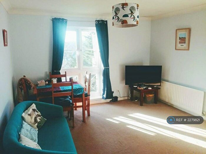 1 Bedroom Flat To Rent In Overhill Road, London, SE22