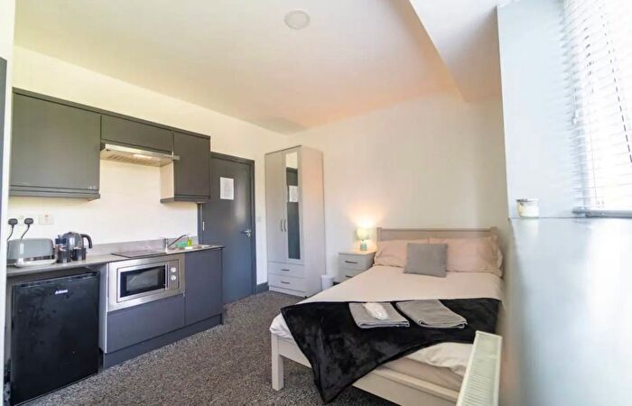 1 Bedroom Studio To Rent In Bournbrook Road, Birmingham, B29