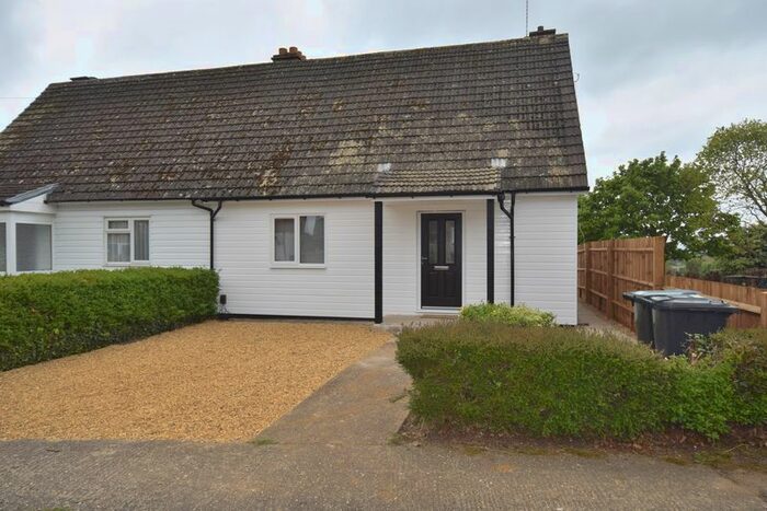 2 Bedroom Semi-Detached House To Rent In Kings Road, Maulden, Bedford MK45