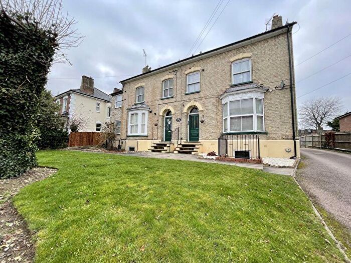 1 Bedroom Flat For Sale In Acacia Villas, Dunstable, LU6