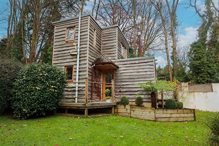 5 Bedroom Detached House For Sale In Boscundle Close, St Austell, PL25