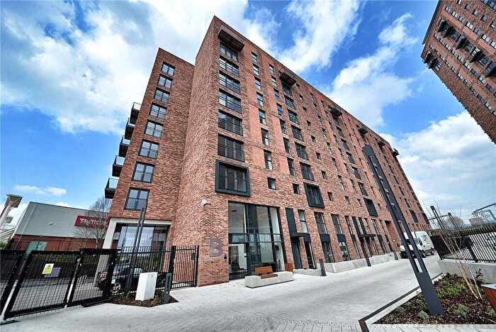 2 Bedroom Apartment To Rent In Block B Wilburn Basin, Ordsall Lane, Salford, M5