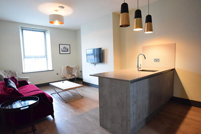 2 Bedroom Apartment To Rent In Old Christchurch Road, Bournemouth, BH1