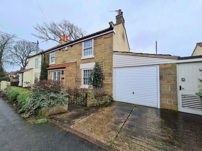 3 Bedroom Semi-Detached House To Rent In East Harsley, Northallerton, DL6