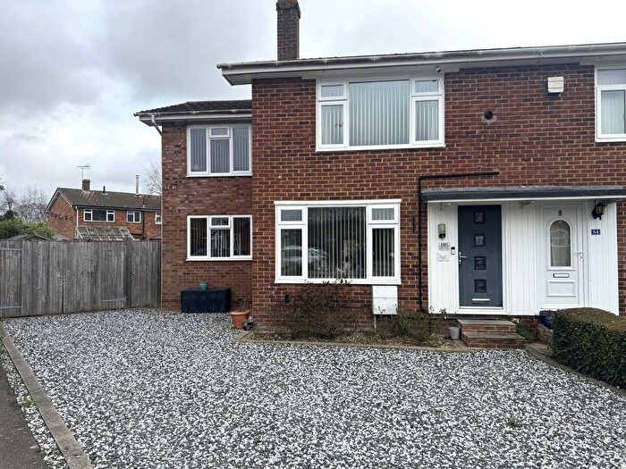 3 Bedroom End Of Terrace House For Sale In Staplehurst, Kent, TN12