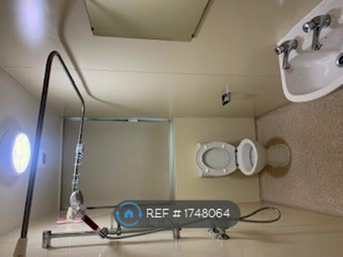 1 Bedroom Flat To Rent In Daniel House, Merseyside, L20