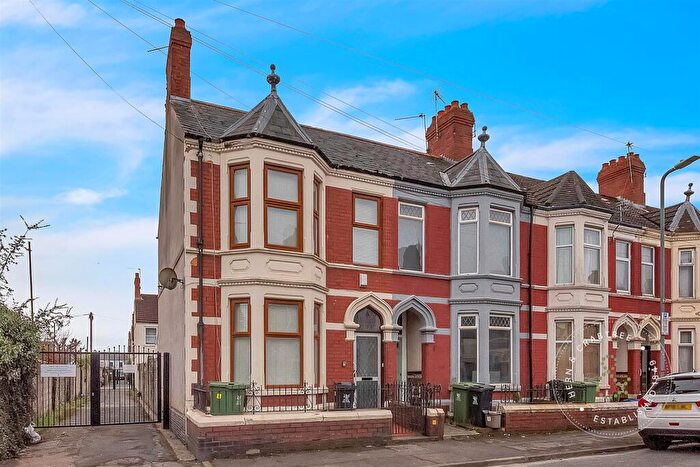 3 Bedroom End Of Terrace House For Sale In Hanover Street, Canton, Cardiff, CF5