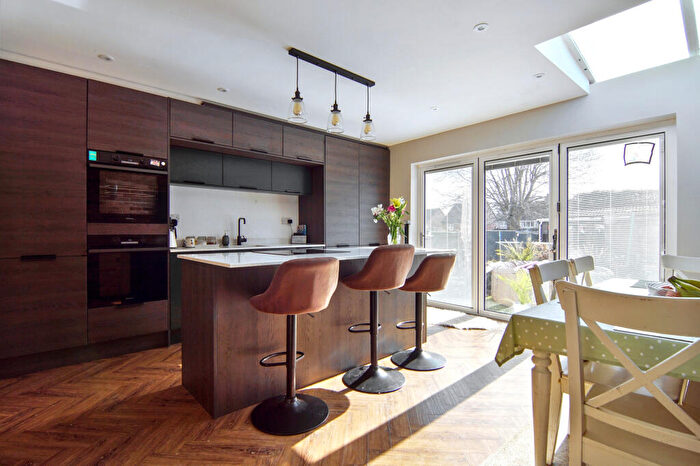 4 Bedroom End Of Terrace House For Sale In Edward Road, Keresley, Coventry, West Midlands, CV6