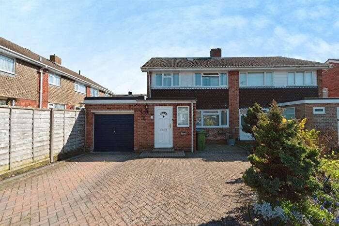 4 Bedroom Terraced House For Sale In Neptune Road, Fareham, PO15