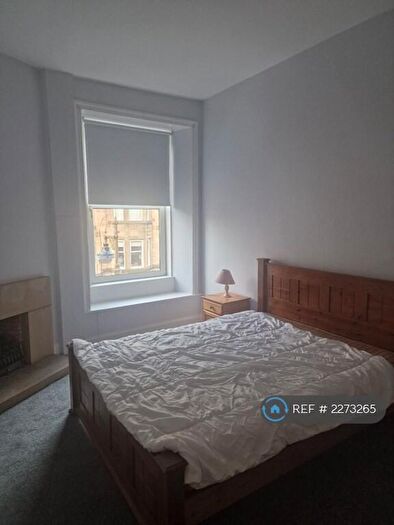 2 Bedroom Flat To Rent In Harrison Road, Edinburgh, EH11