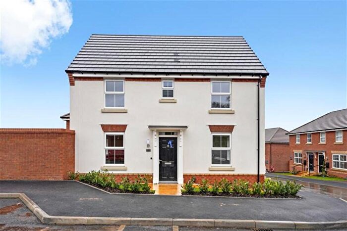 3 Bedroom Detached House To Rent In Bedroom Detached House In Martin Drive, Burleyfields, ST16