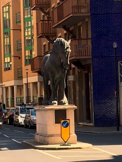 1 Bedroom Flat To Rent In The Circle, London, #, SE1