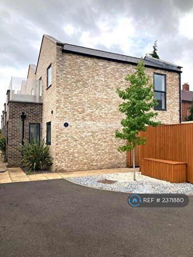 2 Bedroom End Of Terrace House To Rent In Cheltenham, Cheltenham, GL51