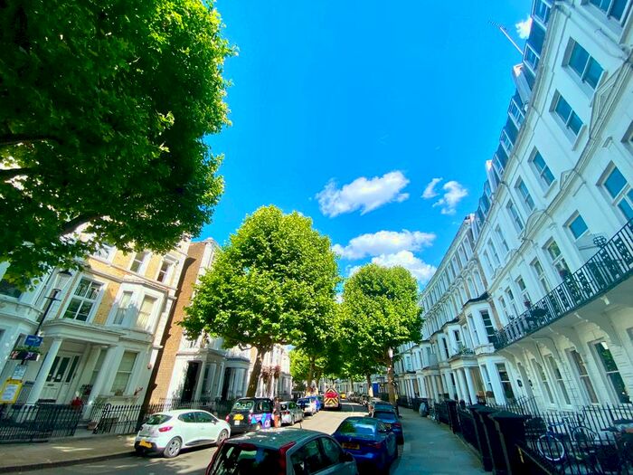 Studio To Rent In Philbeach Gardens, London, SW5