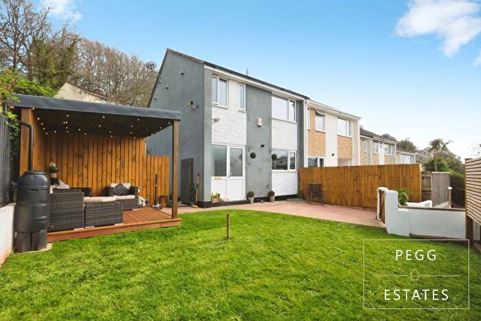 3 Bedroom End Terrace House For Sale In Beaumont Close, Torquay, TQ2