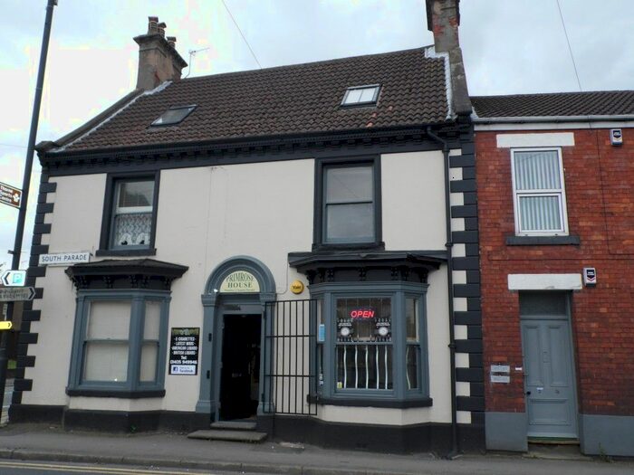 1 Bedroom Flat To Rent In South Parade, Thorne, Doncaster, DN8