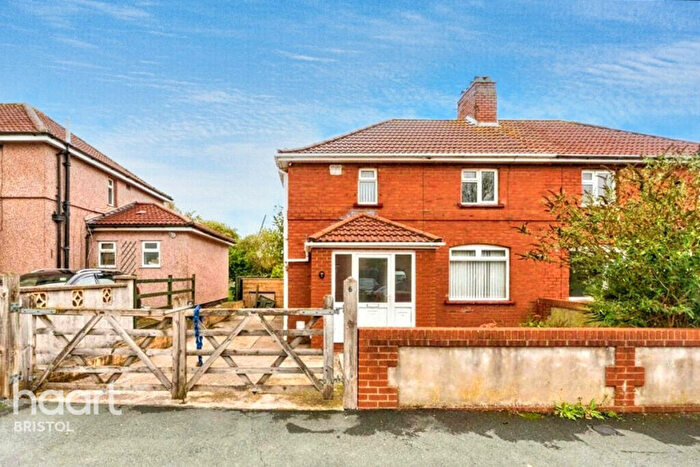 3 Bedroom Semi Detached House For Sale In Broadbury Road, Bristol, BS4