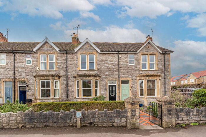 3 Bedroom Terraced House For Sale In The Barrows, Cheddar, BS27