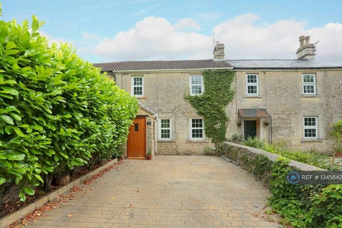 3 Bedroom Terraced House To Rent In The Laurels, The Gibb, SN14