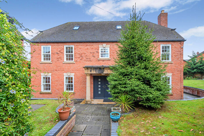 5 Bedroom Detached House For Sale In Blythe Road, Coleshill, North Warwickshire, B46
