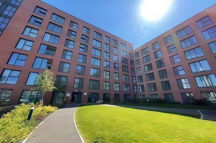 2 Bedroom Flat To Rent In Axium, Windmill Street, Birmingham, [Ref: NcqHzw], B1