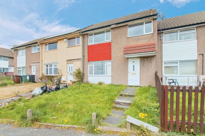 3 Bedroom Terraced House To Rent In Helston Walk, Leeds, LS10