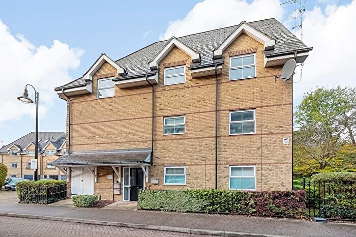 2 Bedroom Flat For Sale In Hayes Grove, London, SE22