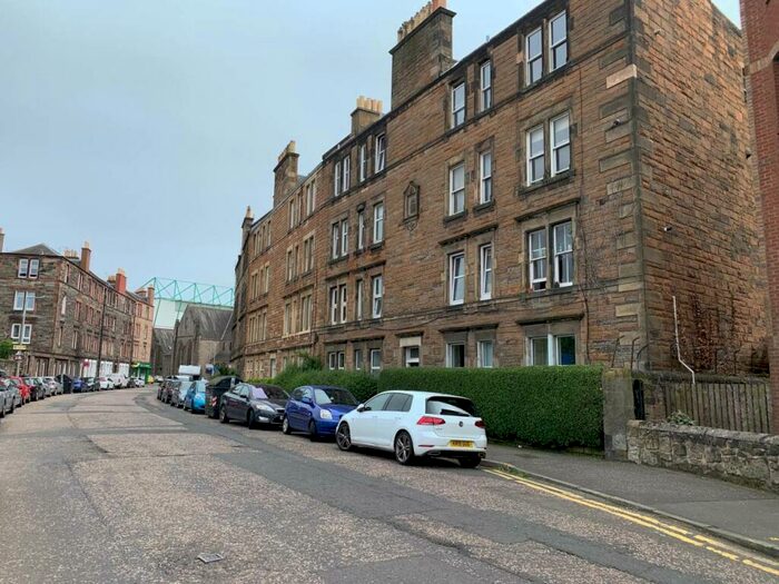 1 Bedroom Flat To Rent In Albion Road, Leith, Edinburgh, EH7