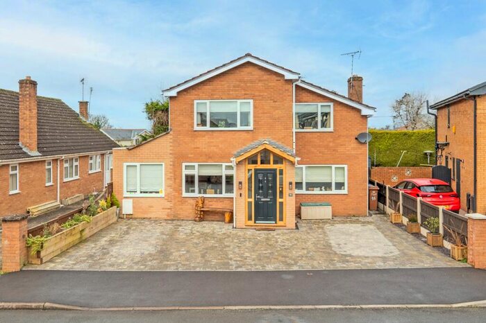 5 Bedroom Detached House For Sale In Tir Wat, Mynydd Isa, CH7