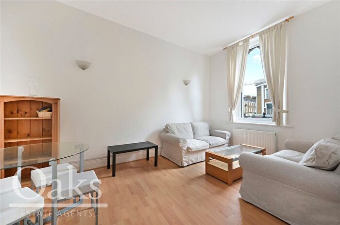 2 Bedroom Flat To Rent In Acre Lane, Brixton, SW2