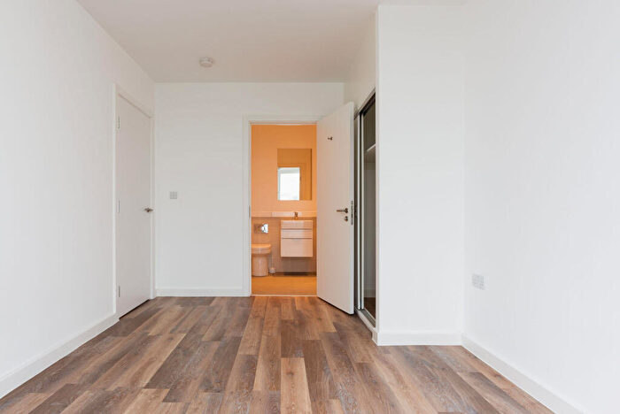 1 Bedroom Flat To Rent In The Wullcomb, Highcross Street, Leicester, LE1