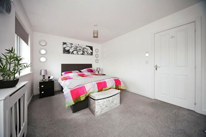 2 Bedroom Terraced House For Sale In Caesar Close, Houghton Regis, Dunstable, LU5