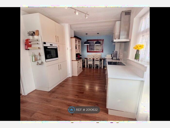 4 Bedroom End Of Terrace House To Rent In Filton Avenue, Filton, Bristol, BS34