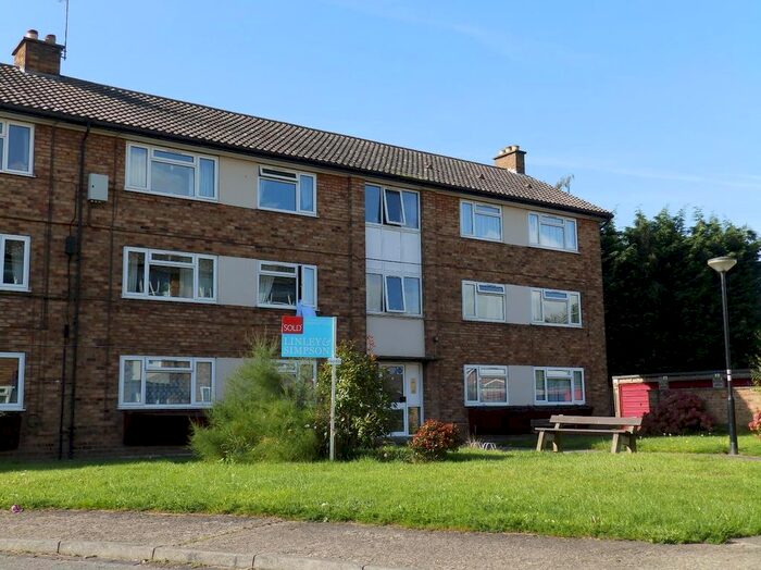2 Bedroom Flat To Rent In West Moor Flats, Fulford, York, YO19