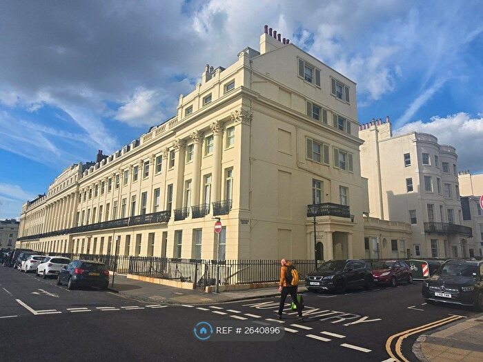 2 Bedroom Flat To Rent In Brunswick Terrace, Hove, BN3