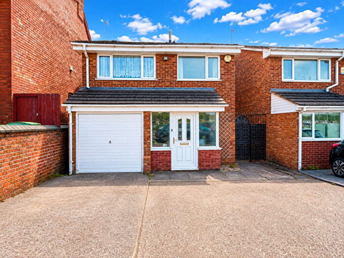 3 Bedroom Detached House For Sale In Coppice Lane, Quarry Bank, Brierley Hill, DY5