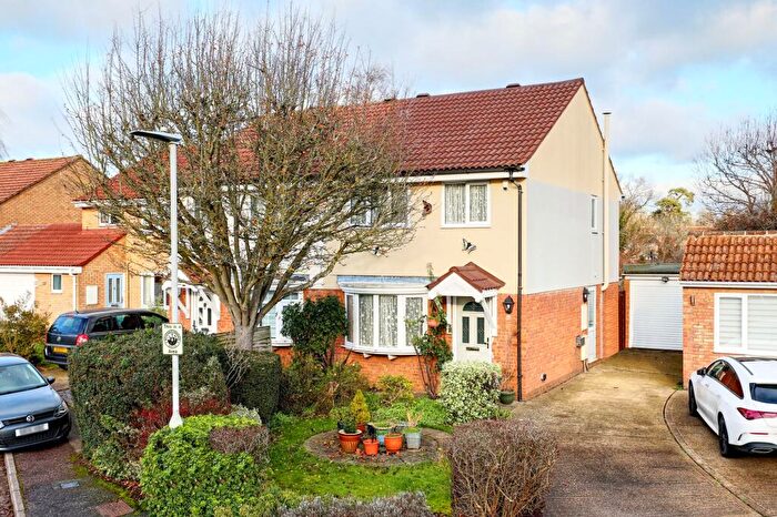 3 Bedroom Semi Detached House For Sale In Demontfort Rise, Ware, SG12