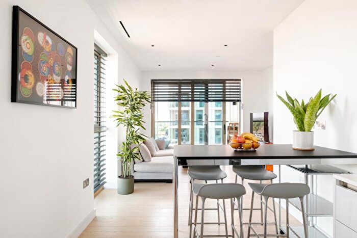 1 Bedroom Apartment To Rent In Downs Road Hackney, E5