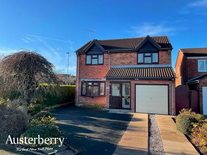 4 Bedroom Detached House To Rent In Charminster Road, Meir Park, Stoke-On-Trent, Staffordshire, ST3