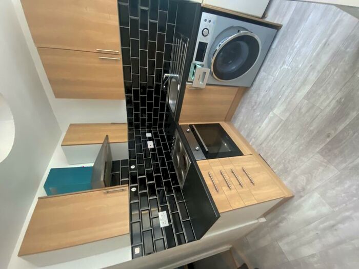 1 Bedroom Flat To Rent In Coventry Road, Southampton, SO15