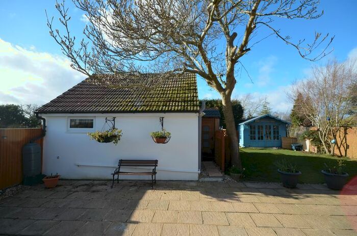 1 Bedroom Detached House To Rent In Occupation Lane, Titchfield, Fareham PO14