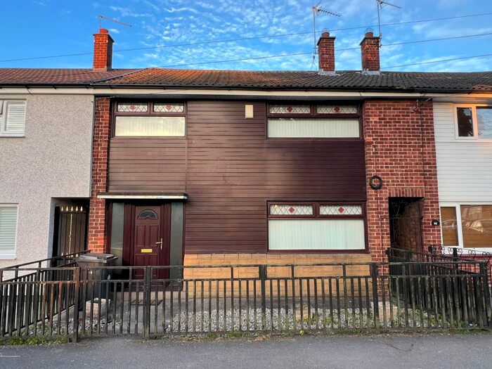 4 Bedroom Terraced House To Rent In Apollo Walk, Hull, Yorkshire, HU8