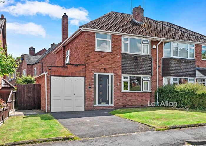 3 Bedroom Semi-Detached House For Sale In Priory Road, Stourbridge, DY8
