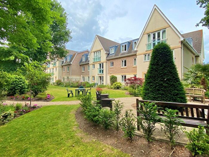 2 Bedroom Retirement Property For Sale In Churchill Lodge, Sandbanks Road, Lilliput, BH14