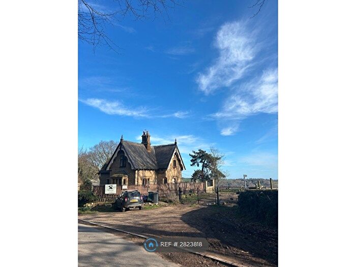 3 Bedroom Detached House To Rent In Litherop Road, Barnsley, S75