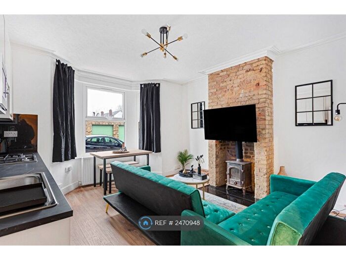 3 Bedroom Semi-Detached House To Rent In Camden Avenue, Feltham, TW13