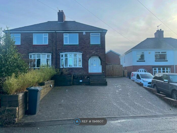 3 Bedroom Semi-Detached House To Rent In Halls Road, Biddulph, Stoke-On-Trent, ST8