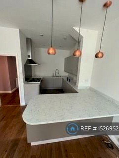 2 Bedroom Flat To Rent In Kensington Place, Olney, MK46