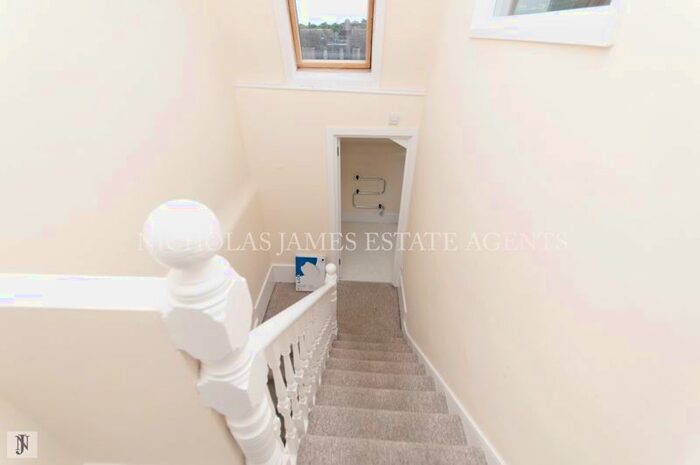 1 Bedroom Flat To Rent In Church Street, Enfield, EN2